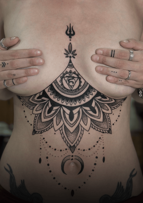woman-tattoo-moksha studio goa